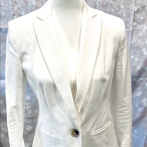 NWOT Rachel Roy White Blazer